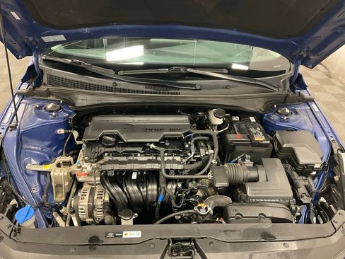 Used 2023 Hyundai Elantra SEL w/ Convenience Package image 33