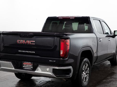Used 2025 GMC Sierra 1500 SLT RWD image 12