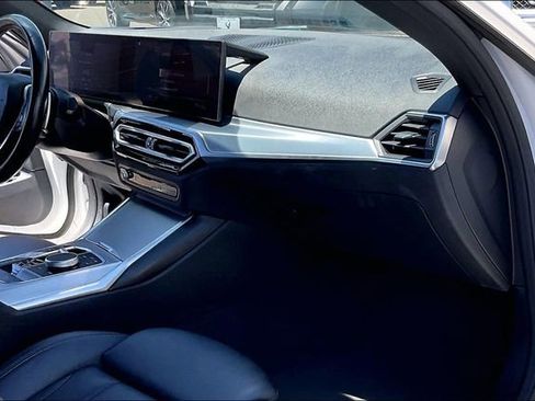 Certified 2024 BMW 430i xDrive Convertible AWD/4WD image 13