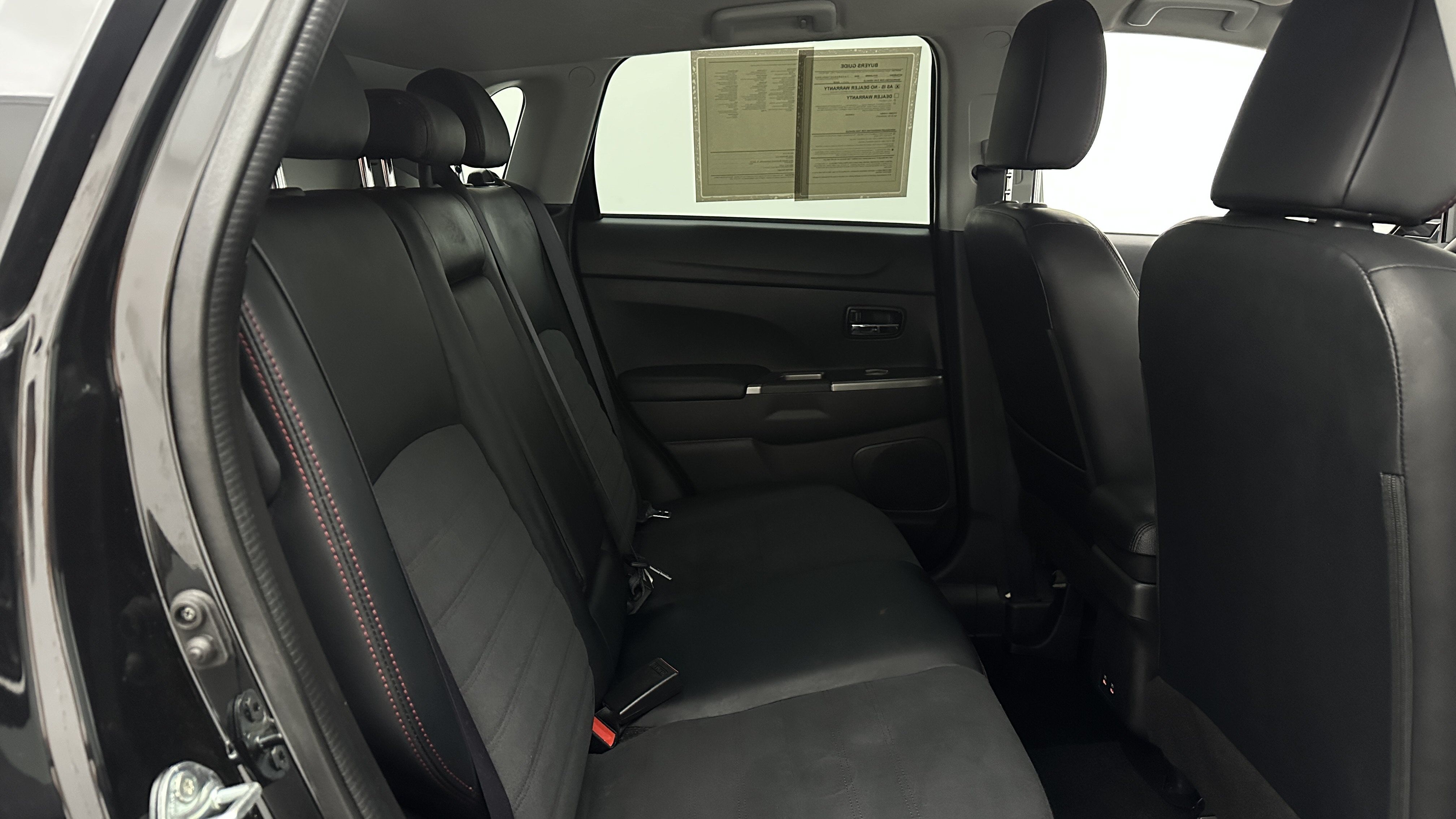 Used 2026 Mitsubishi Outlander Sport SE AWD/4WD image 33