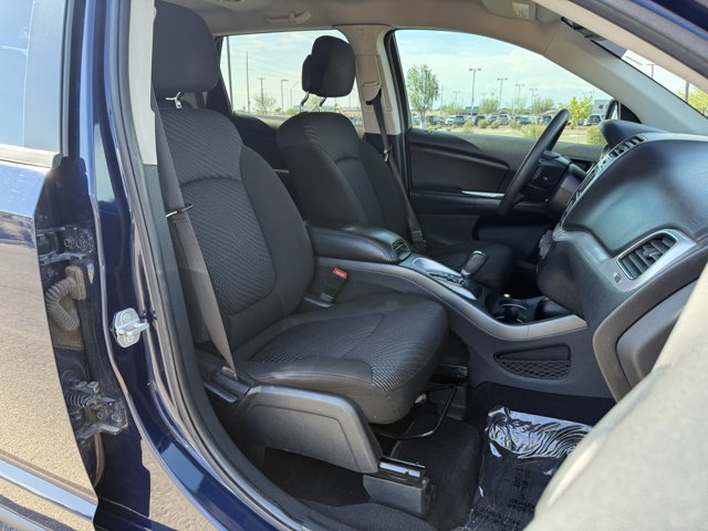 Used 2019 Dodge Journey SE FWD image 13