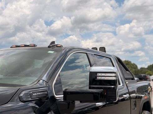 Used 2024 GMC Sierra 2500 Denali Ultimate w/ Max Trailering Package AWD/4WD image 20