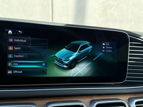 Used 2026 Mercedes-Benz GLE 350 4MATIC image 11