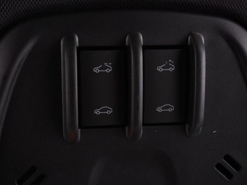 New 2026 Chevrolet Trax RS w/ Sunroof Package image 24