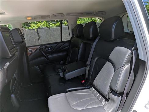Used 2016 INFINITI QX80 Limited AWD/4WD image 27
