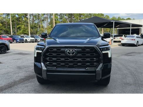 Used 2022 Toyota Tundra Platinum image 3