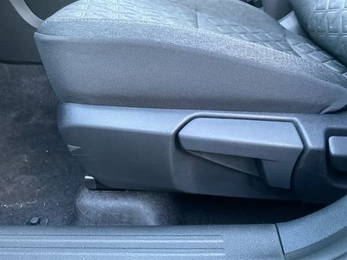 New 2026 Nissan Kicks SV image 12