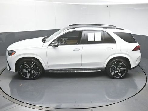 Used 2025 Mercedes-Benz GLE 450e 4MATIC image 46