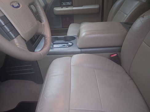 Used 2005 Ford F150 Lariat AWD/4WD image 19