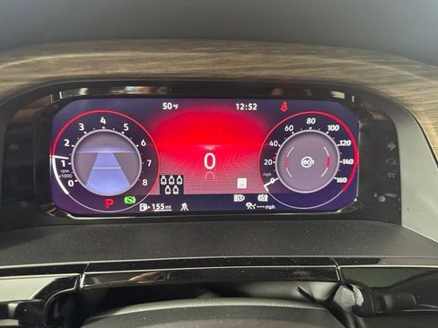 Used 2025 Volkswagen Atlas SEL AWD/4WD image 19