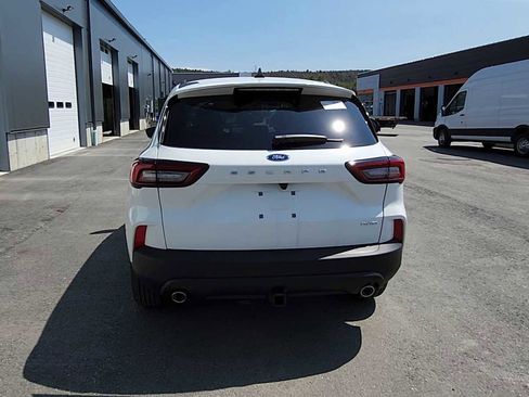 New 2025 Ford Escape ST-Line Select w/ Class II Trailer Tow Package image 7
