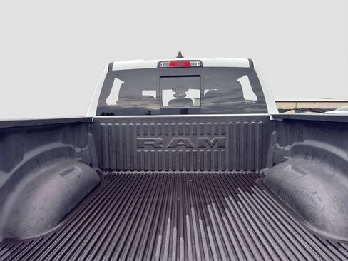 Used 2023 RAM 1500 Big Horn AWD/4WD image 19