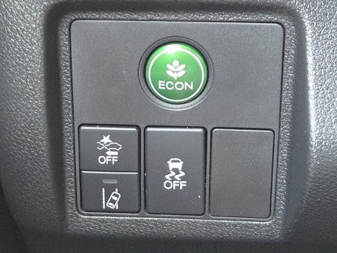 Used 2021 Honda HR-V EX-L image 11