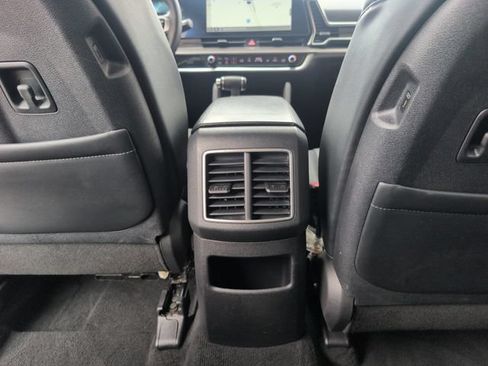 Used 2024 Kia Sportage SX FWD image 30