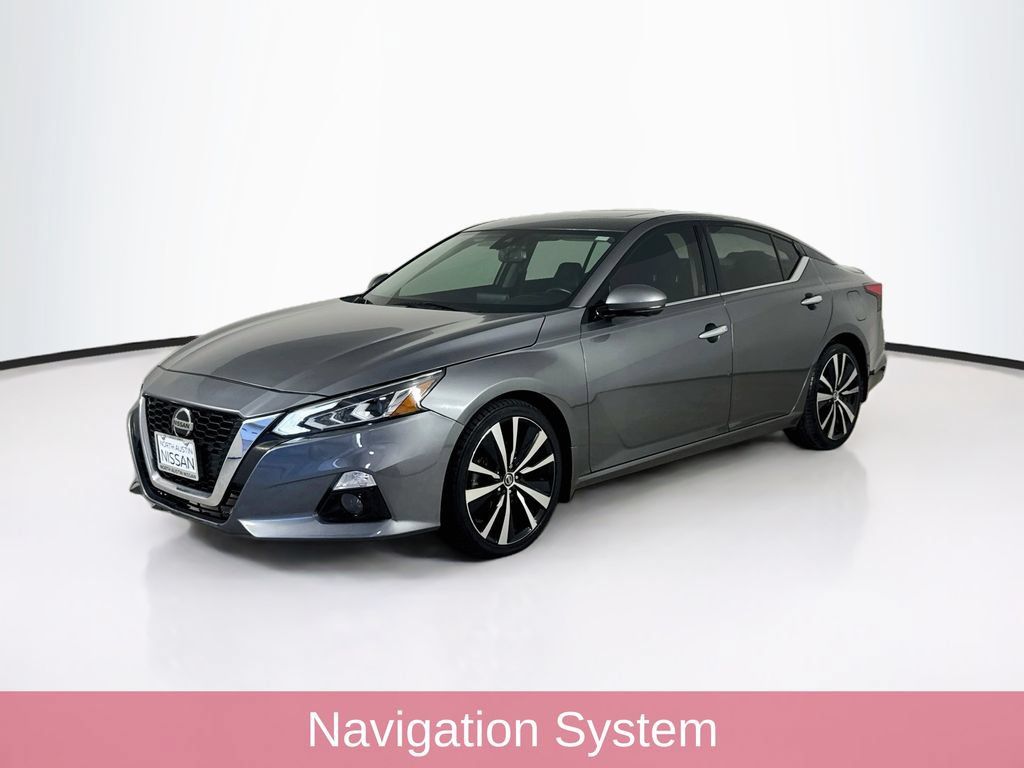 Used 2019 Nissan Altima 2.5 Platinum FWD image 3