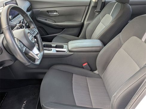 Certified 2022 Nissan Sentra SV w/ Trunk Package image 11