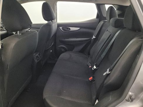 Used 2019 Nissan Rogue Sport S w/ Appearance Package AWD/4WD image 18