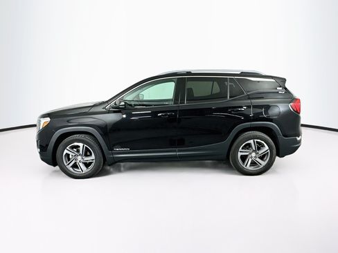 Used 2018 GMC Terrain SLT w/ Infotainment Package II AWD/4WD image 4