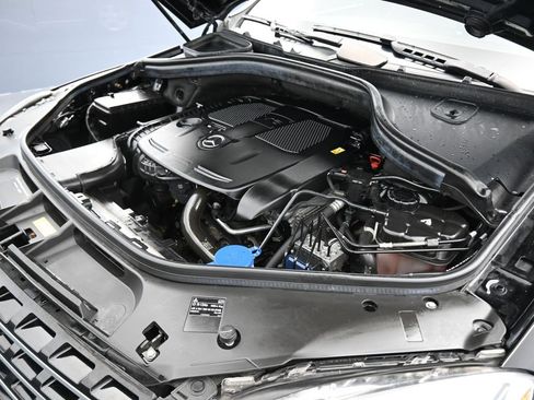 Used 2015 Mercedes-Benz ML 350 4MATIC image 48
