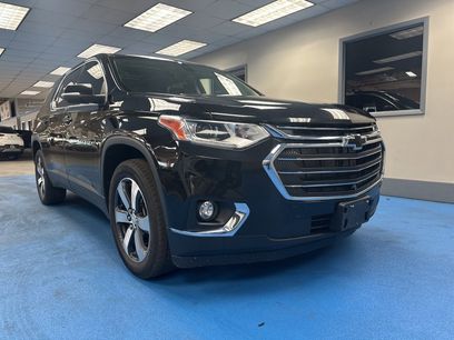 Used 2021 Chevrolet Traverse LT w/ LT Premium Package