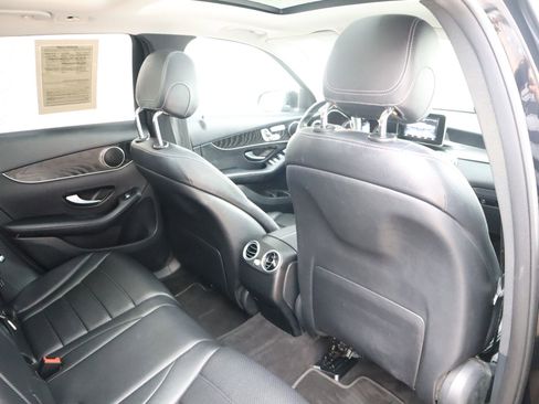 Used 2016 Mercedes-Benz GLC 300 4MATIC image 46