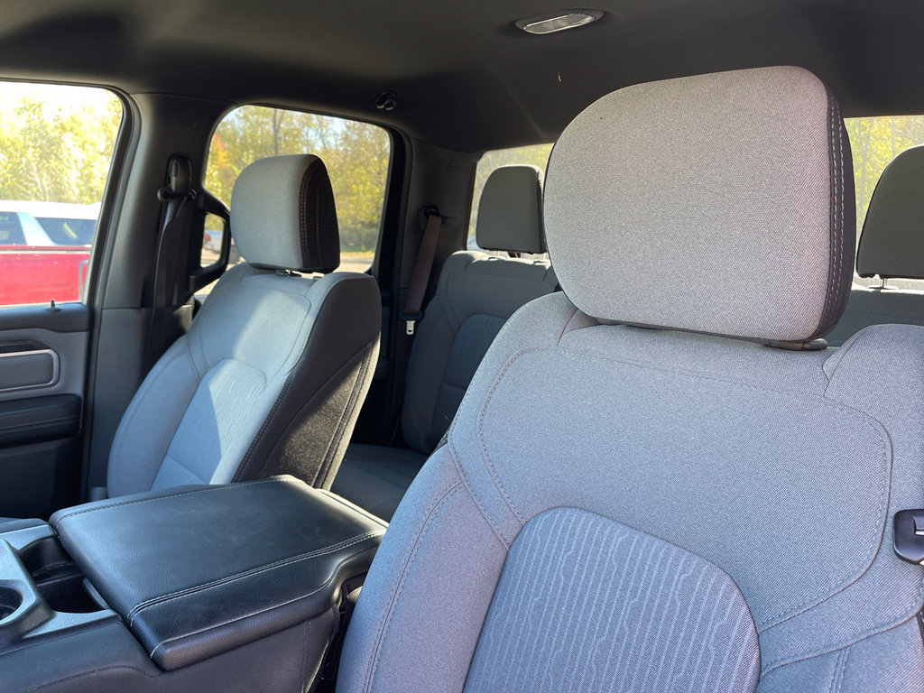 Used 2021 RAM 1500 Big Horn AWD/4WD image 12