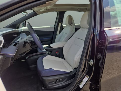 New 2026 Nissan Leaf Platinum+ image 10