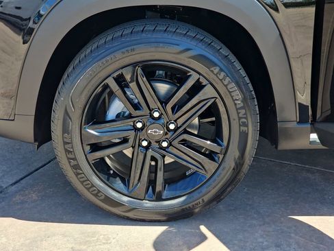 New 2026 Chevrolet Trax ACTIV w/ Driver Confidence Package FWD image 34