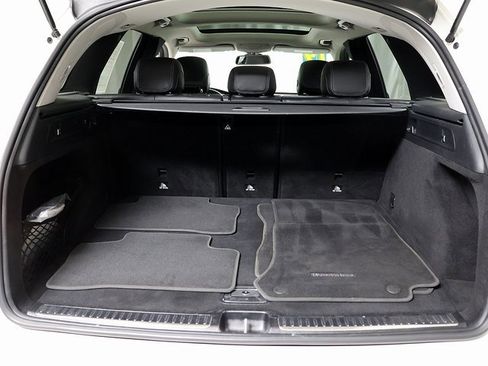 Used 2019 Mercedes-Benz GLC 300 4MATIC image 28