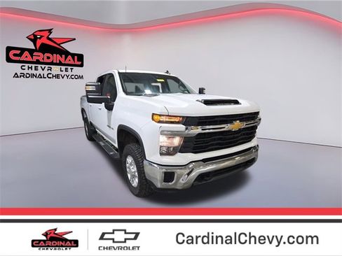 Used 2024 Chevrolet Silverado 3500 LT image 1