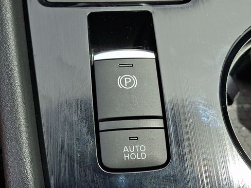 Used 2023 Nissan Rogue SV AWD/4WD image 24