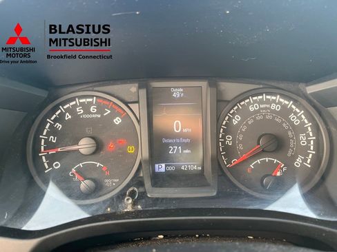 Used 2021 Toyota Tacoma SR image 19