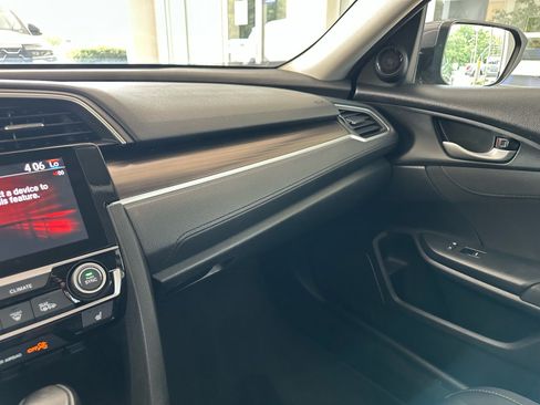 Used 2021 Honda Civic EX image 25