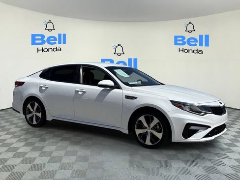 Used 2019 Kia Optima S FWD image 6