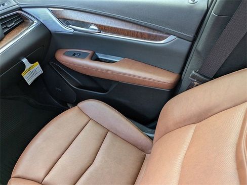 New 2025 Cadillac XT5 Premium Luxury w/ Technology Package image 18