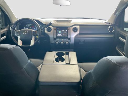 Used 2016 Toyota Tundra SR5 AWD/4WD image 13