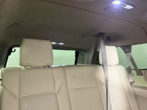 Used 2021 Cadillac Escalade ESV Sport Platinum image 26