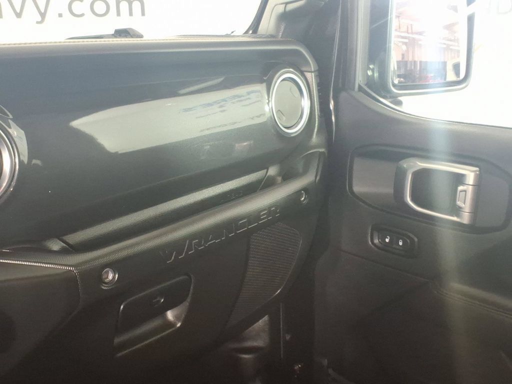 Used 2023 Jeep Wrangler Unlimited Rubicon 392 w/ Dual Top Group AWD/4WD image 22