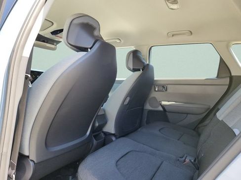 New 2027 Kia Seltos S FWD image 19