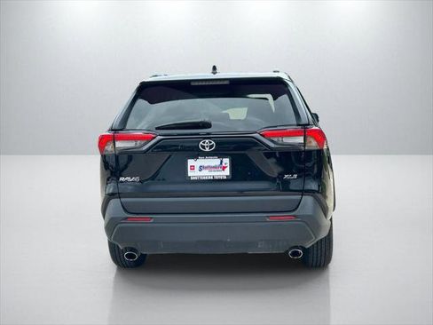 Certified 2025 Toyota RAV4 XLE FWD image 6