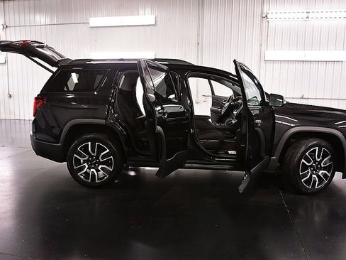 Used 2021 GMC Acadia SLE w/ Driver Convenience Package AWD/4WD image 32