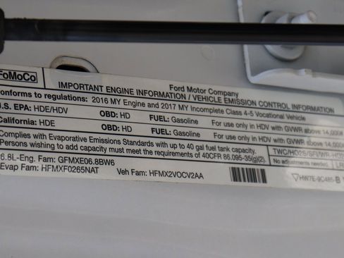 Used 2017 Ford F550 XL image 13