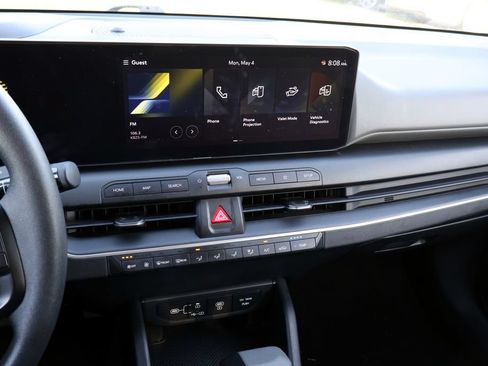 Used 2025 Kia K4 FWD image 25