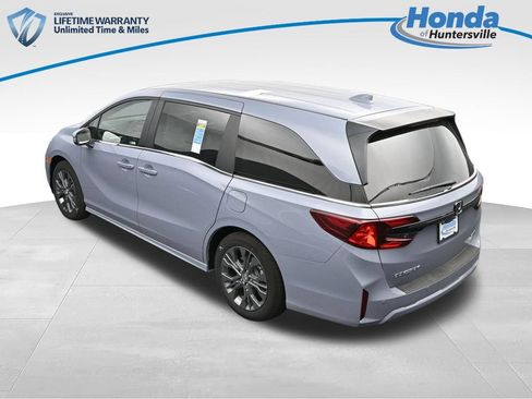 New 2026 Honda Odyssey Touring image 33