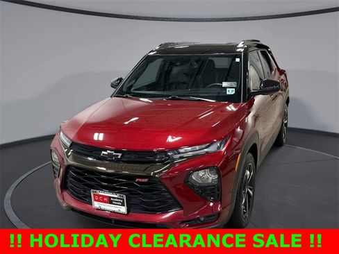 Used 2022 Chevrolet TrailBlazer RS w/ Sun and Liftgate Package image 1
