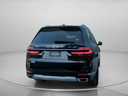 Used 2025 BMW X7 xDrive40i w/ Premium Package AWD/4WD image 25