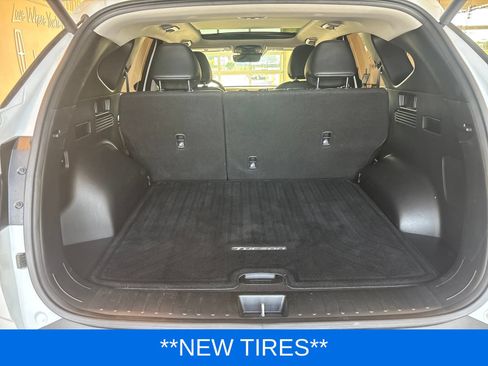 Used 2024 Hyundai Tucson Limited AWD/4WD image 11