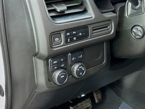 Used 2023 Chevrolet Tahoe RST w/ RST Performance Edition AWD/4WD image 12