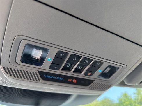 Used 2023 Ford Explorer XLT w/ Equipment Group 202A image 19