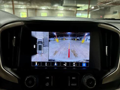 Used 2022 GMC Terrain Denali w/ Denali Premium Package AWD/4WD image 24